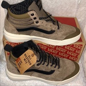 Ⓜ️ALL WEATHER MTE VANS ULTRARANGE HI CUB/MARSHMALL